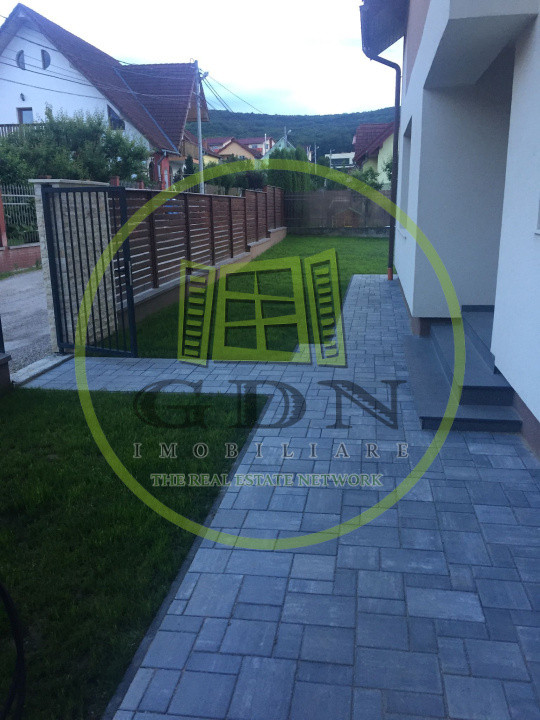 Casa individuala de inchiriat