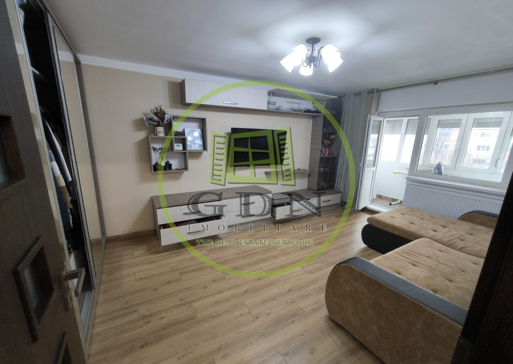 Apartament 3 camere, 73 mp, Cartier Rovine, zona Liceul Tudor Arghezi