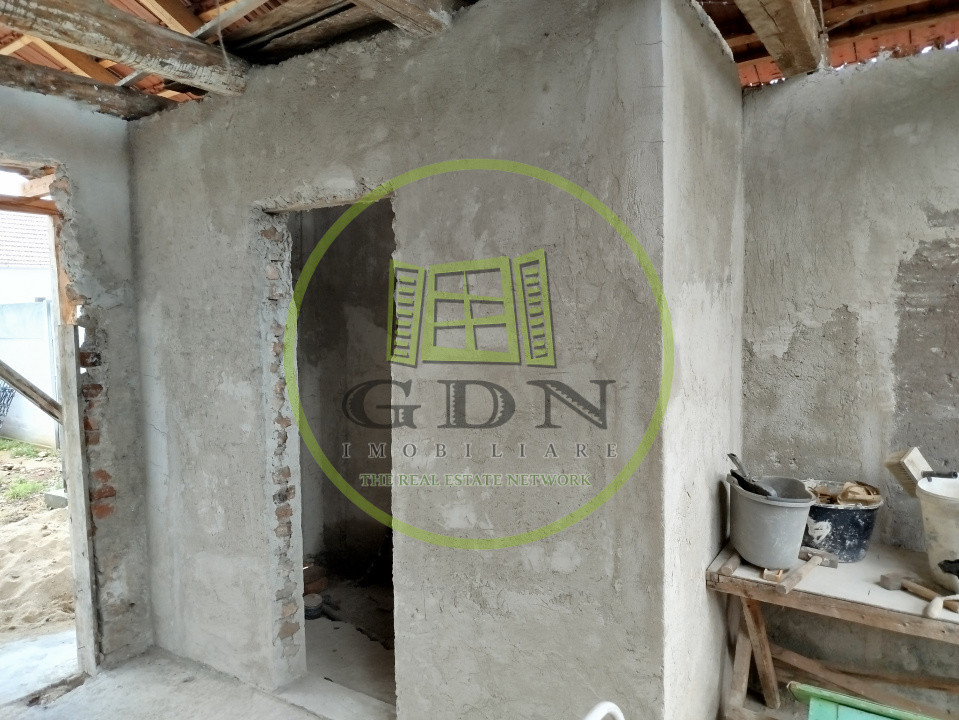 Apartament cu o cameră la casă curte individuală