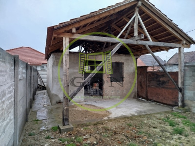 Apartament cu o cameră la casă curte individuală