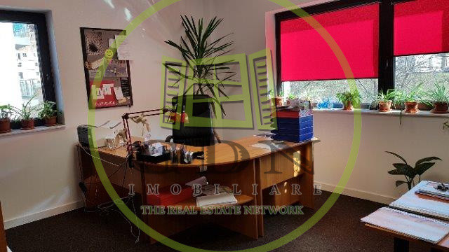 Spatiu birouri în Zorilor 