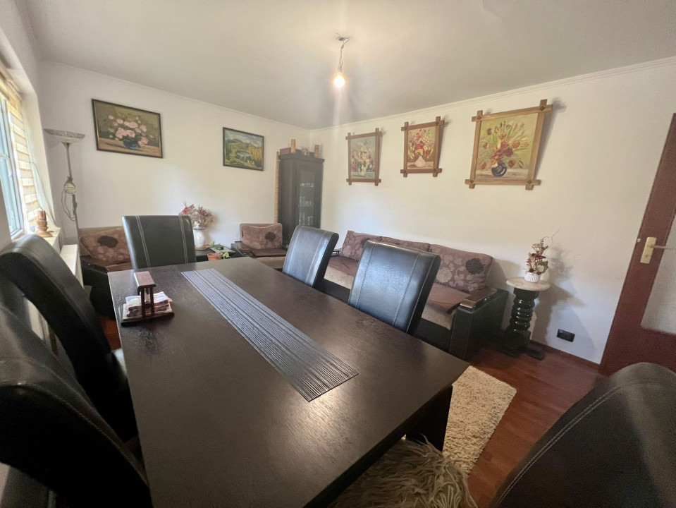 Apartament cu 2 camere de vânzare