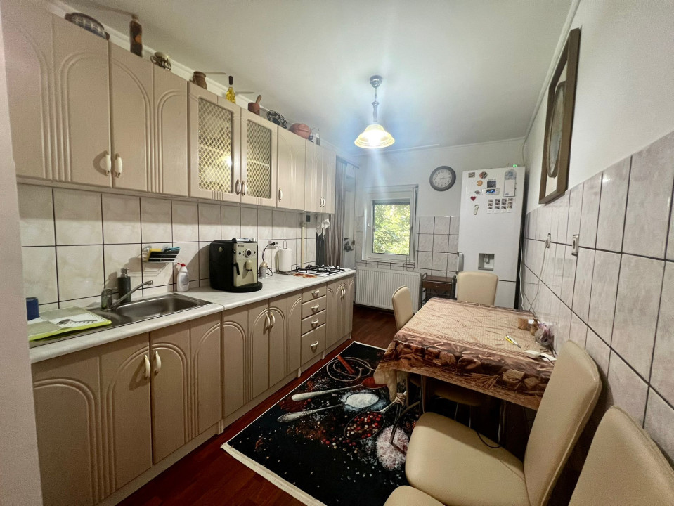 Apartament cu 2 camere de vânzare