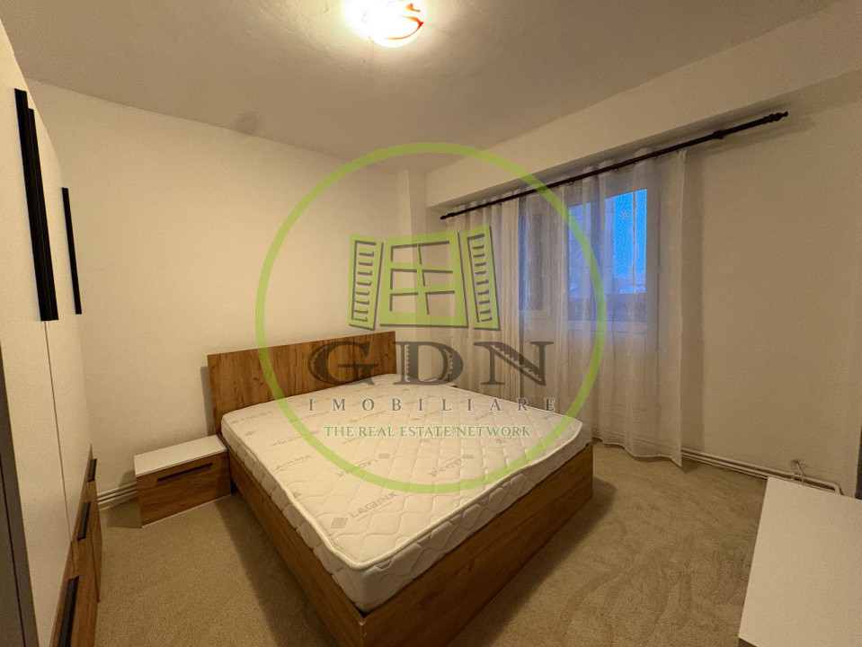 Apartament, 2 camere, 65 mp, decomandat, Calea Severinului, Zona Promenada