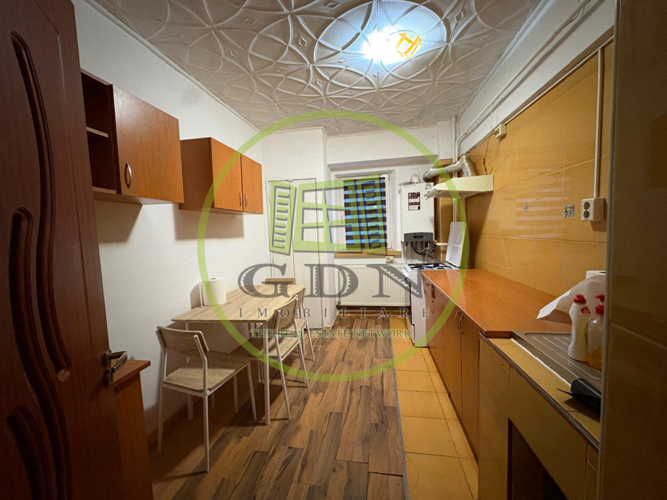 Apartament, 2 camere, 65 mp, decomandat, Calea Severinului, Zona Promenada