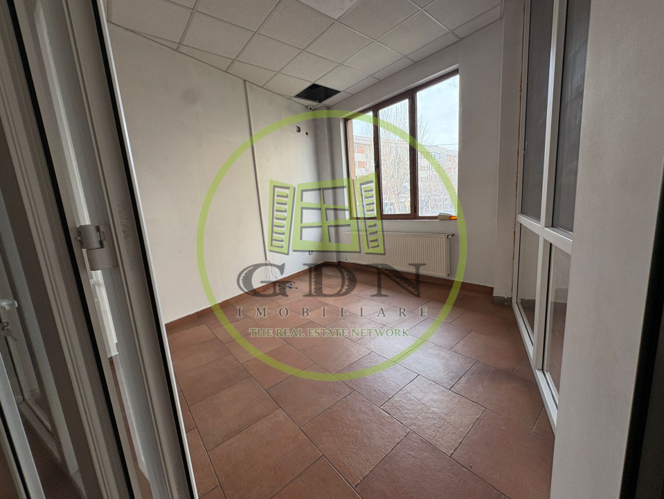 Spatiu comercial, 130 mp, Calea Severinului, Zona Supeco