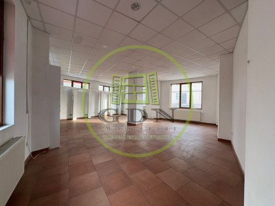 Spatiu comercial, 130 mp, Calea Severinului, Zona Supeco