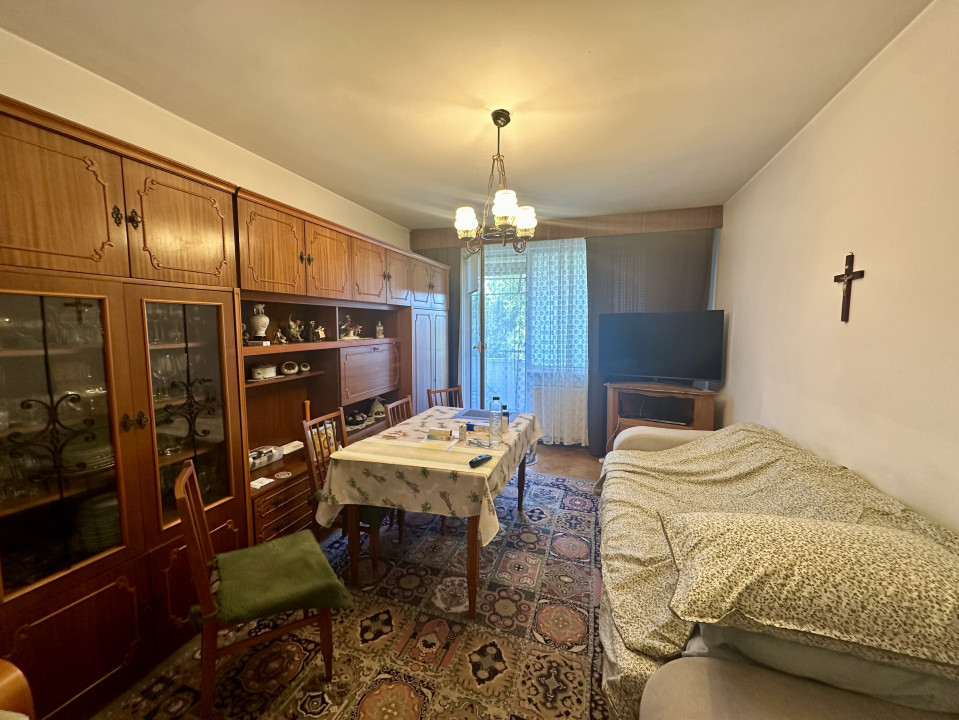 Apartament 3 camere Petre Dulfu 