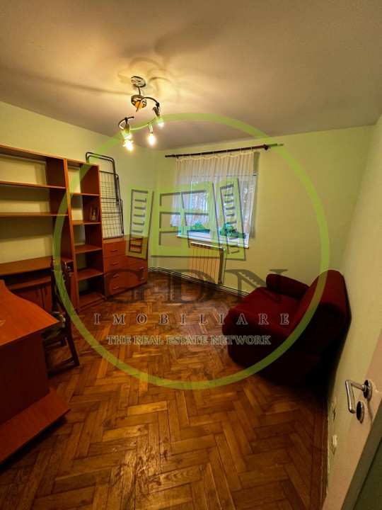 🏡 Închiriere Apartament 3 Camere – Zona Ștrand, Str. Hațegului