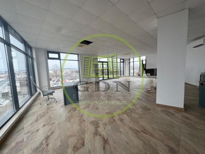 Spatiu comercial, 100 mp, Cartier Rovine, Zona Helmat