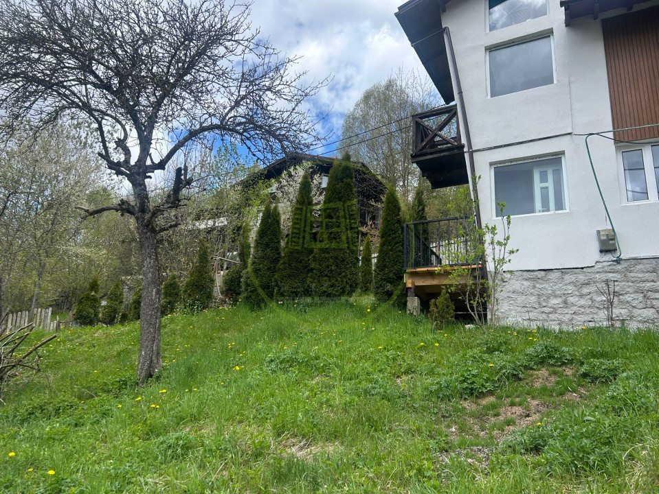 Casa de vanzare 6 camere, 4 dormitoare, 2 bai, localitatea Azuga 