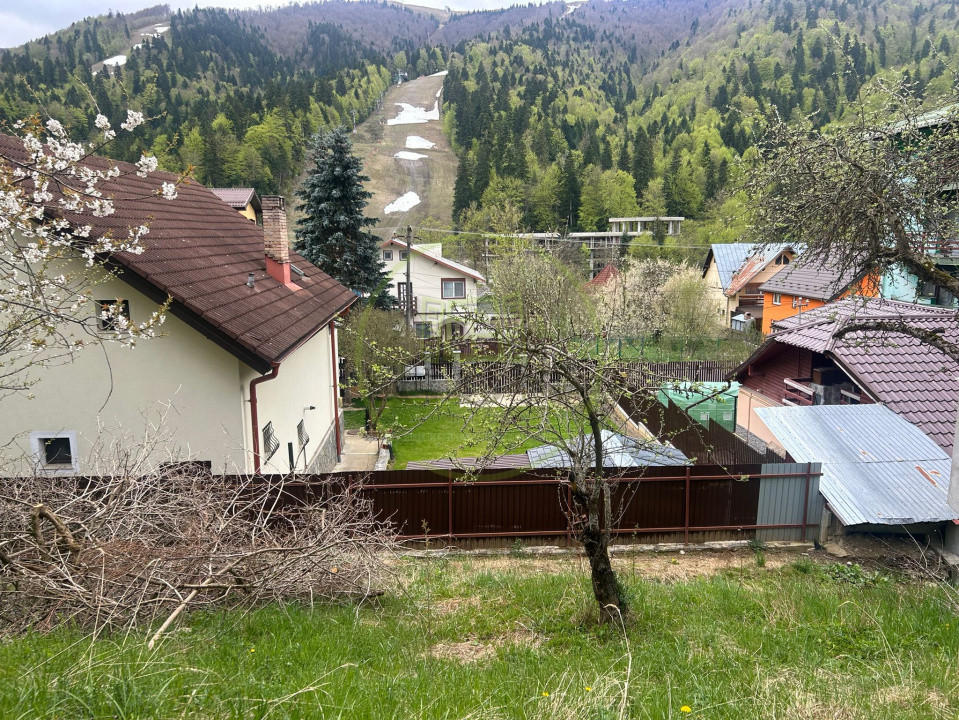 Casa de vanzare 6 camere, 4 dormitoare, 2 bai, localitatea Azuga 
