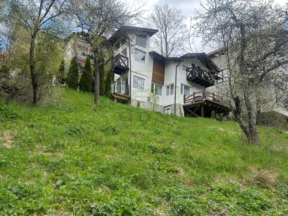 Casa de vanzare 6 camere, 4 dormitoare, 2 bai, localitatea Azuga 