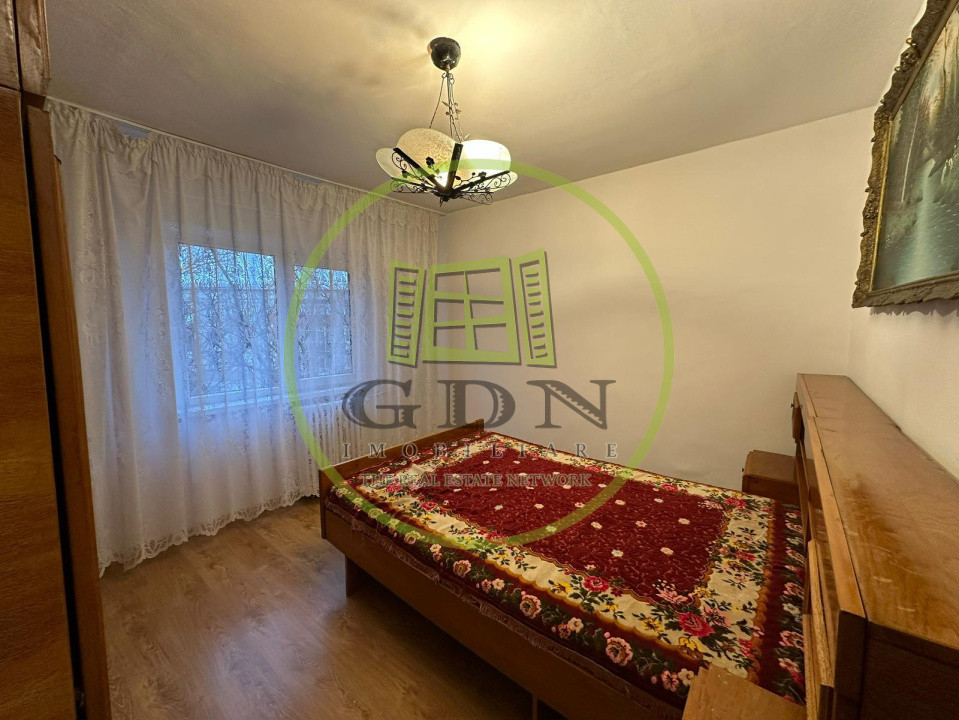 Apartament 3 camere, 68 mp, cartier Brazda lui Novac, zona Nitela