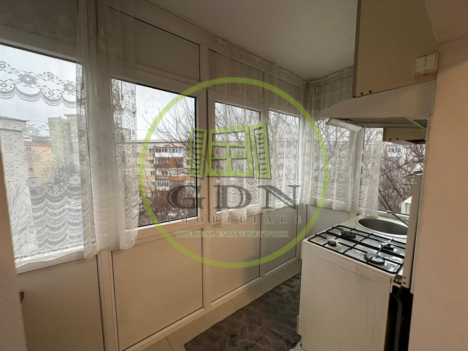 Apartament 3 camere, 68 mp, cartier Brazda lui Novac, zona Nitela