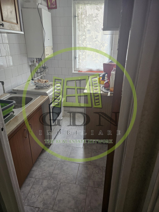 Apartament 3 camere aproape de Centrul Predealului