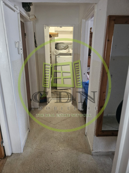 Apartament 3 camere aproape de Centrul Predealului