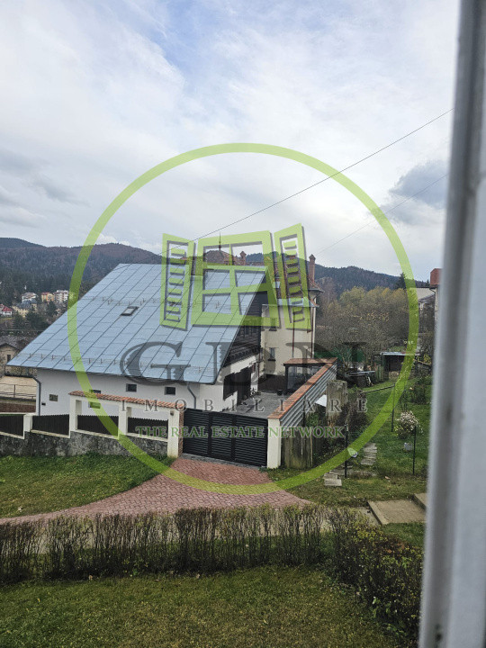 Apartament 3 camere aproape de Centrul Predealului