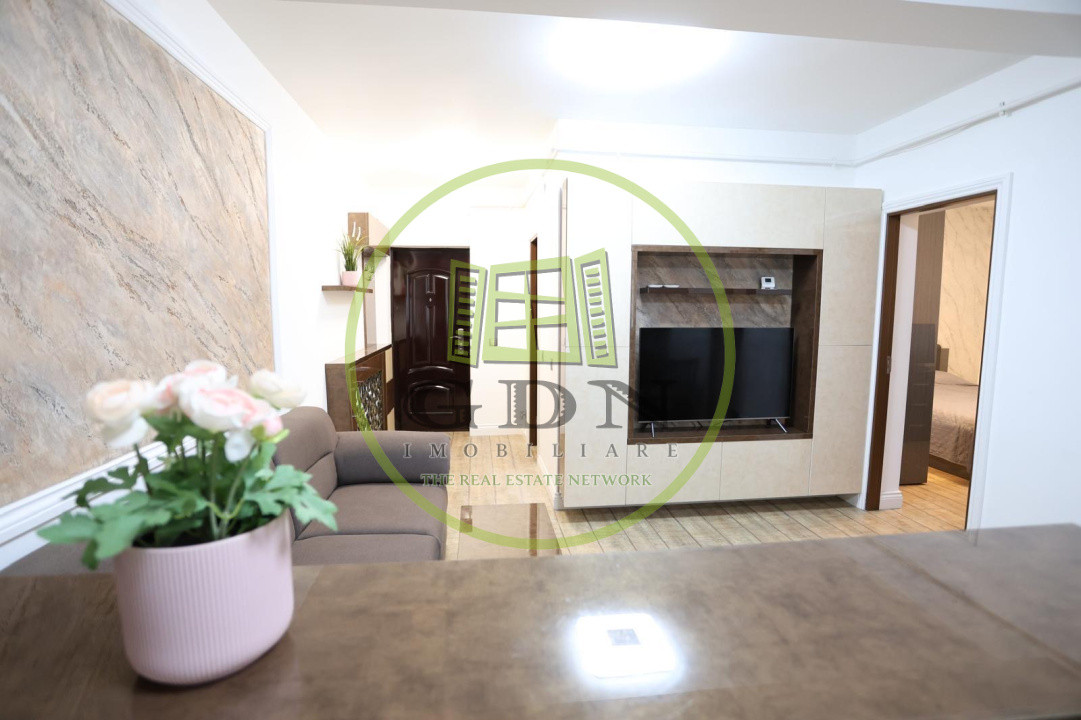 Apartament 3 camere -Arhitecților- curte proprie 