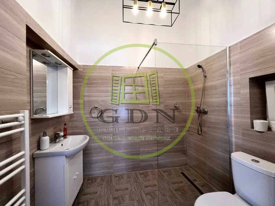 Apartament de vânzare 3 camere 88mp2 Ultra central Sibiu 