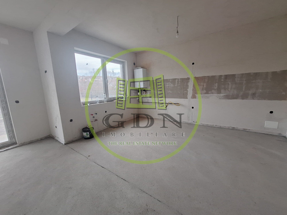 Ofertă de vânzare casă cu etaj, semifinisată cu 5 camere, Dezmir