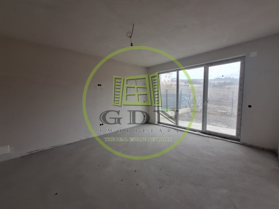 Ofertă de vânzare casă cu etaj, semifinisată cu 5 camere, Dezmir