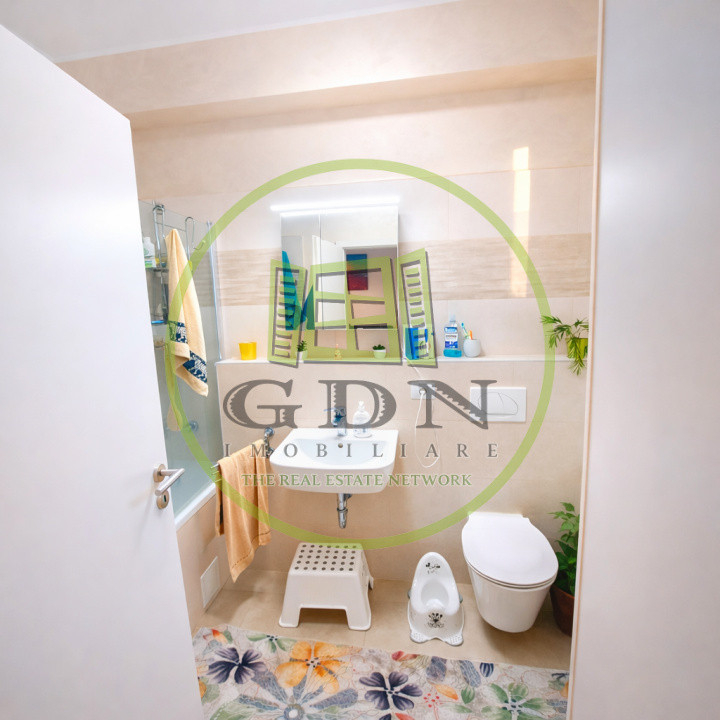 Vânzare apartament penthouse vedere panoramică Brașov