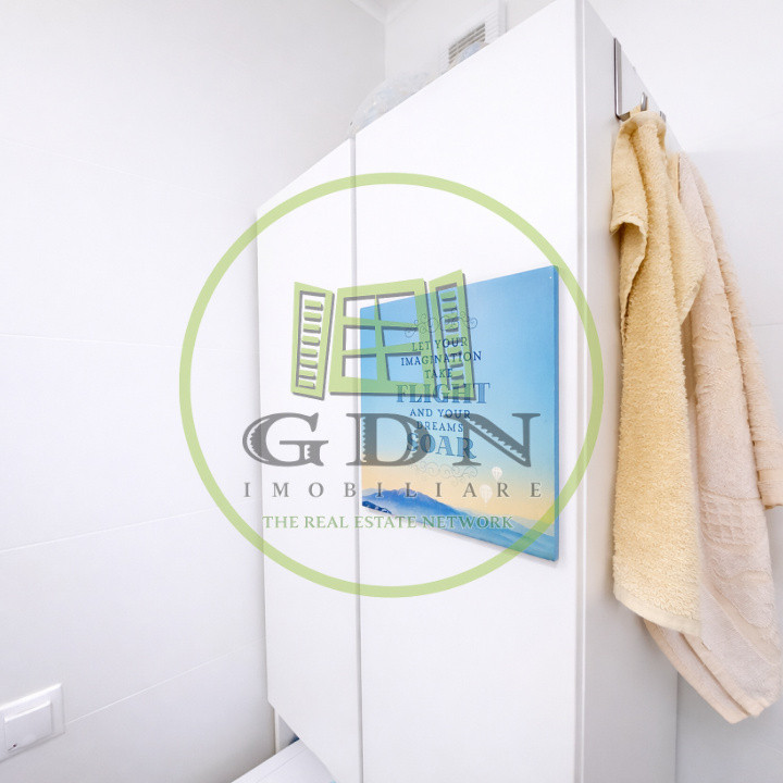 Vânzare Brașov apartament 2 camere Coresi Kasper zona pietonală 