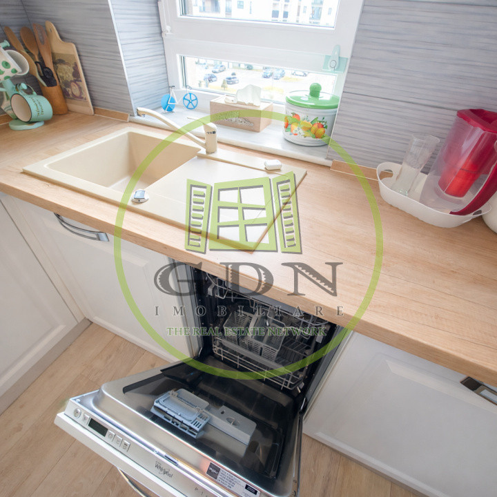 Vânzare Brașov apartament 2 camere Coresi Kasper zona pietonală 