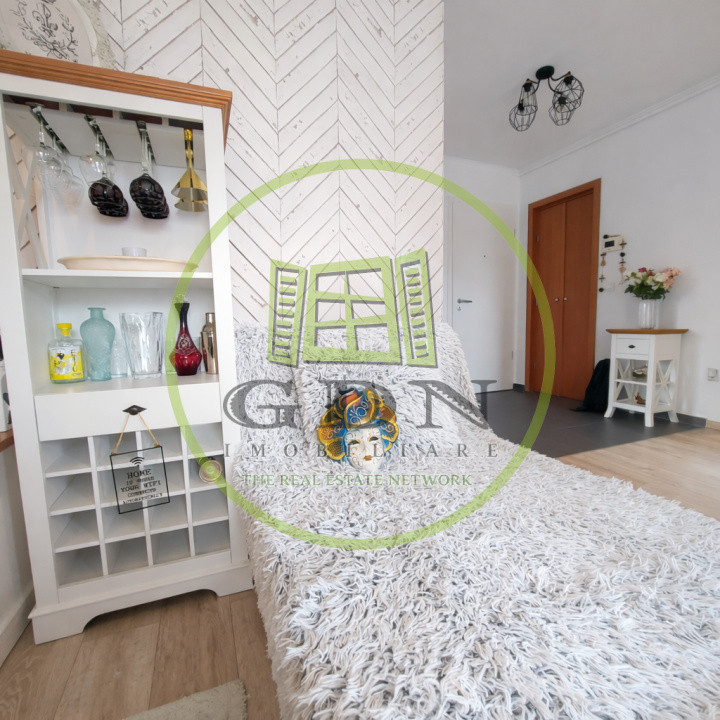 Vânzare Brașov apartament 2 camere Coresi Kasper zona pietonală 