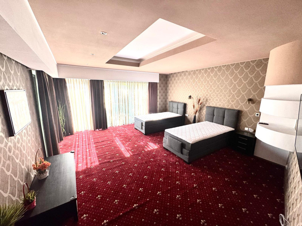 Vilă superbă, unicat, versatilă, lift interior, zona Carrefour Colentina! 