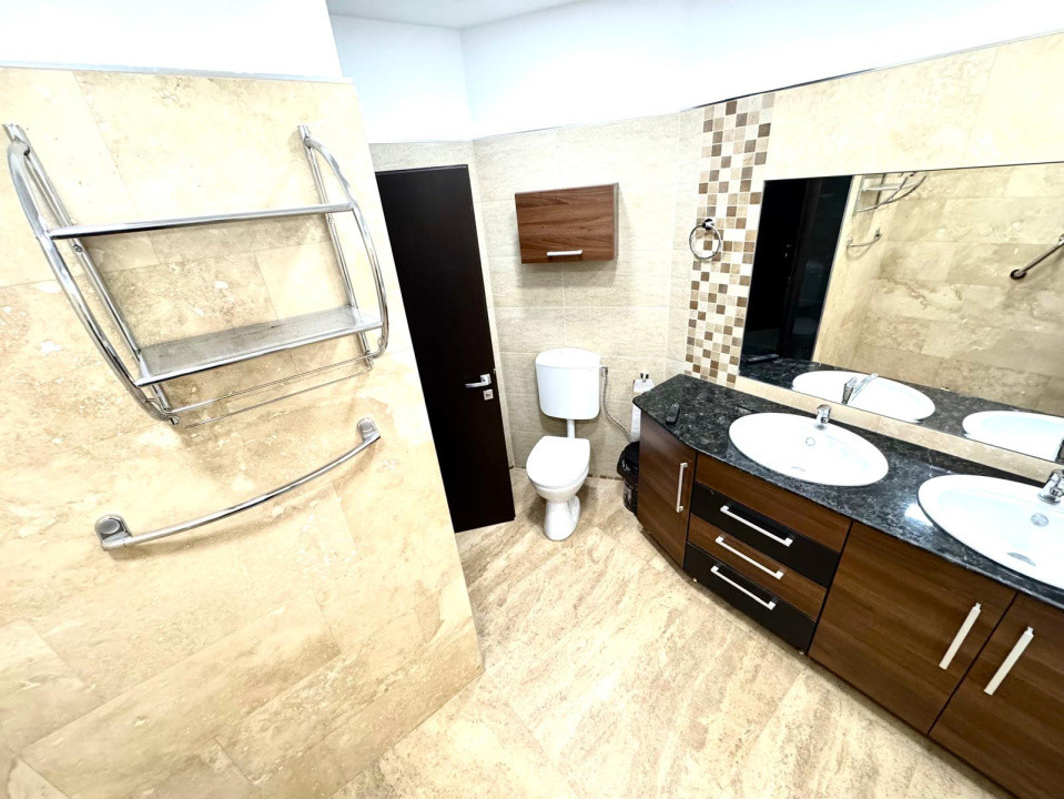 Vilă superbă, unicat, versatilă, lift interior, zona Carrefour Colentina! 