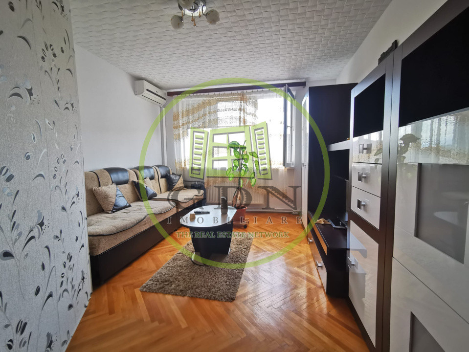 vanzare apartament Vasile Aaron