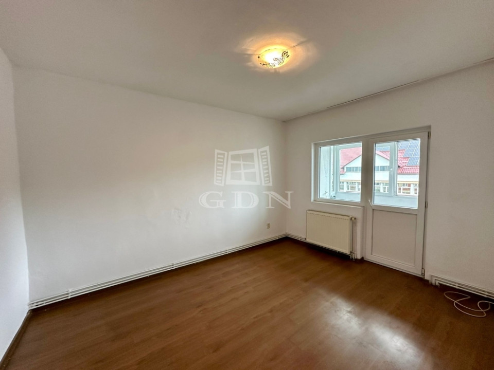 Apartament cu 2 camere de vânzare