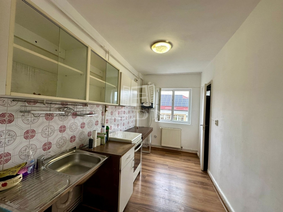 Apartament cu 2 camere de vânzare