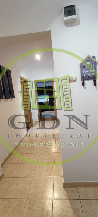 Apartament 2 camere decomandat | Centrul Civic - str. Toamnei 