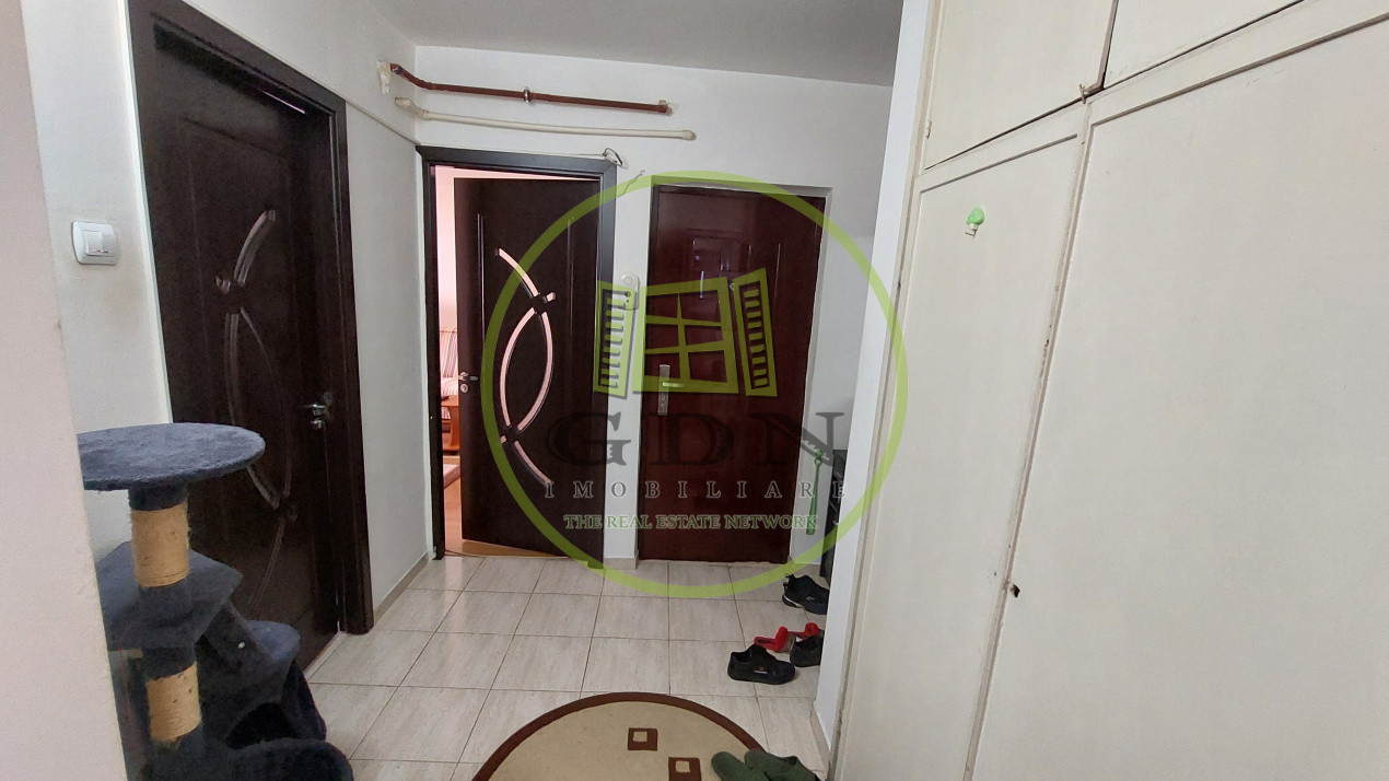 Apartament doua camere decomandat, etajul 1, Cartier Rovine, zona Penny