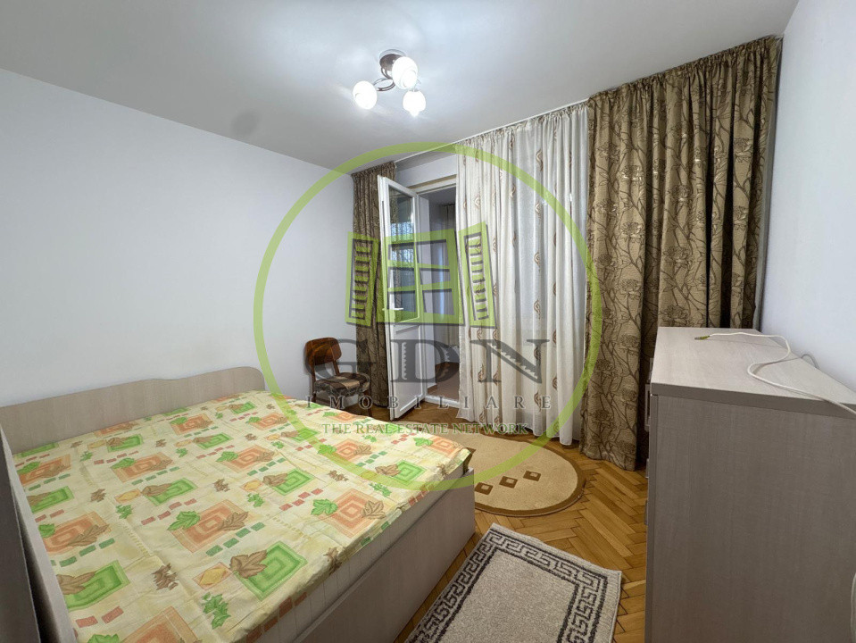 Apartament, 3 camere, circular , Cartier Rovine, Zona Scoala 21