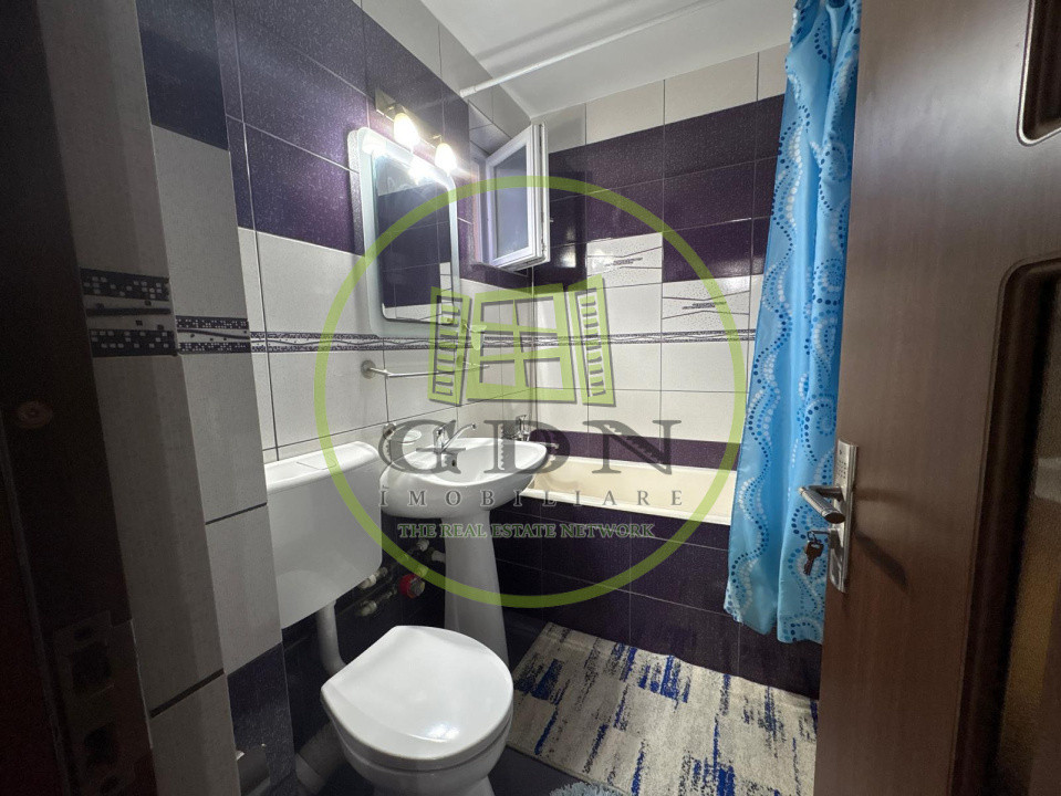 Apartament, 3 camere, circular , Cartier Rovine, Zona Scoala 21