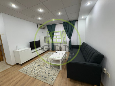 Apartament, 2 camere, decomandat, 44 mp, Ultracentral , Zona Maestro