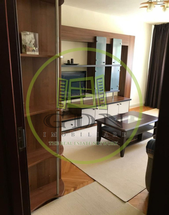 Apartament 2 camere zona Mihai Viteazu 