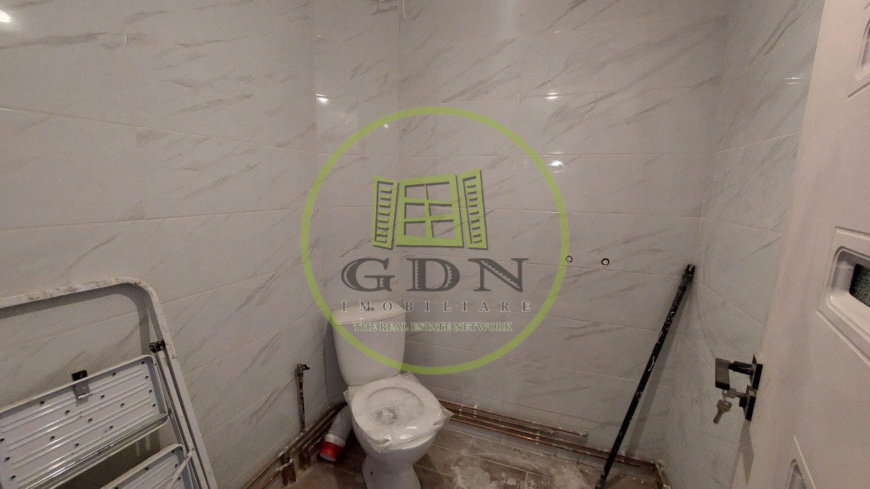 Apartament 3 camere decomandat, 78 mp, Cartier 1 Mai zona Centru Multifunctional