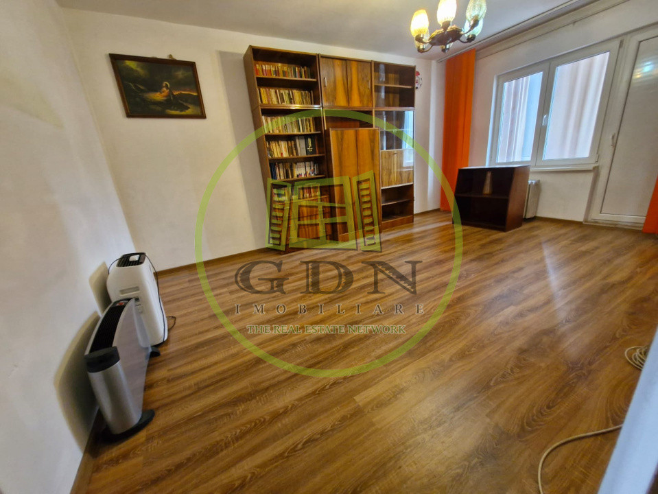 Apartament 3 camere in Bucuresti , zona Vitan