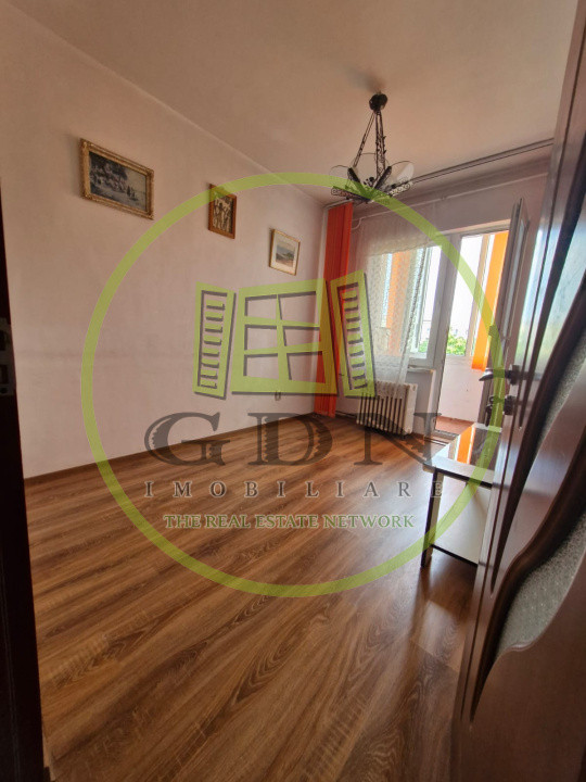 Apartament 3 camere in Bucuresti , zona Vitan