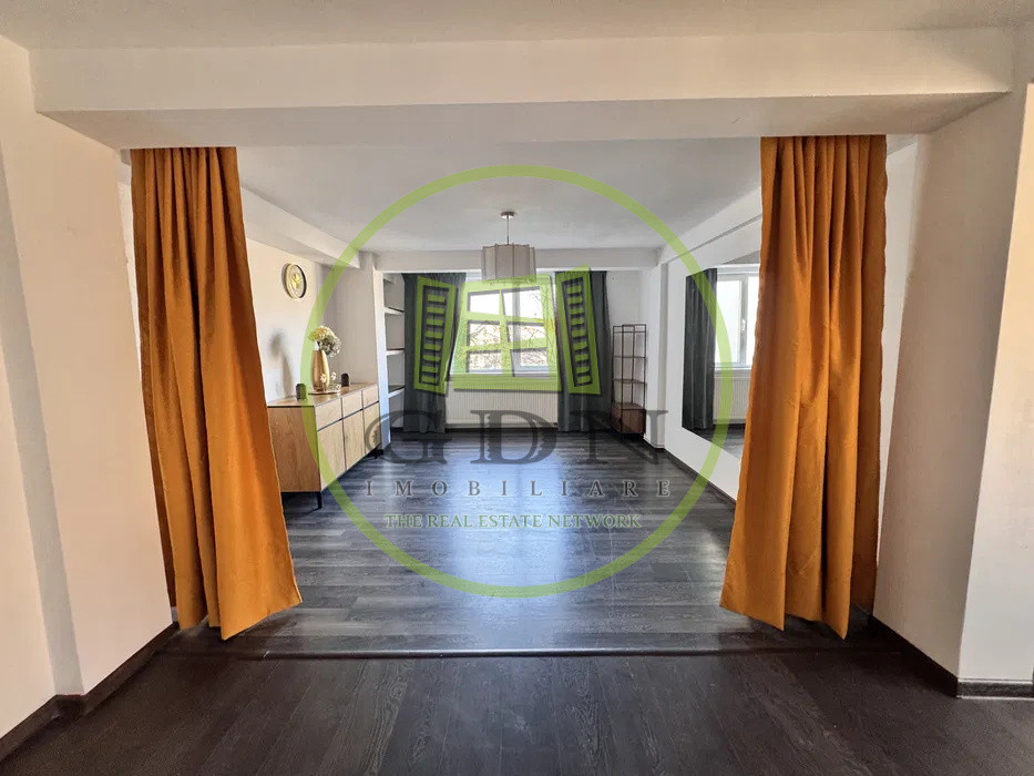 Inchiriez spatiu comercial central !