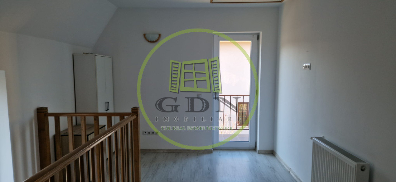 Casă individuală cu 2 niveluri – singur în curte, mobilată