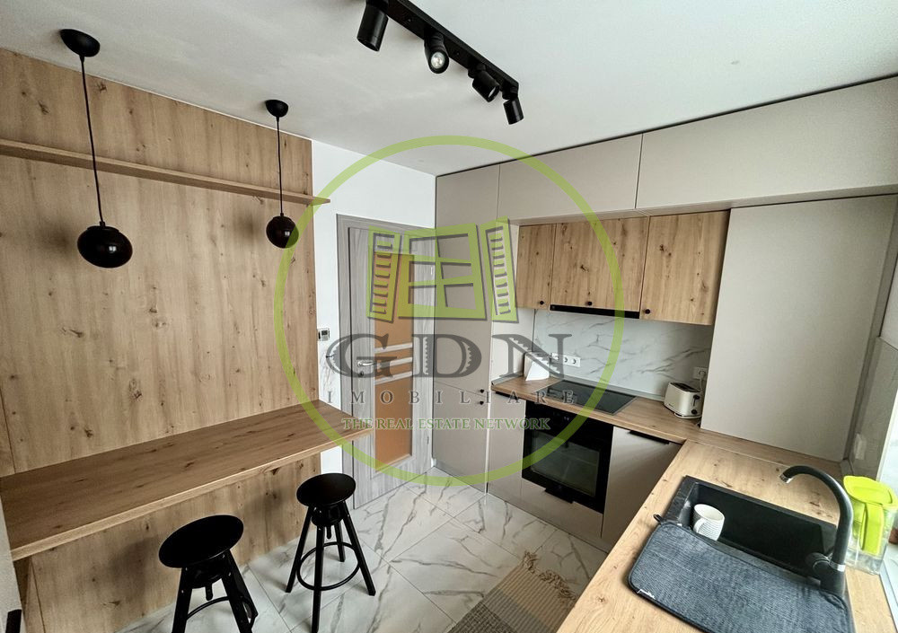 Apartament 3 camere/2 bai/ 2 parcari private/baby friendly