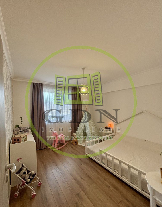 Apartament 3 camere/2 bai/ 2 parcari private/baby friendly