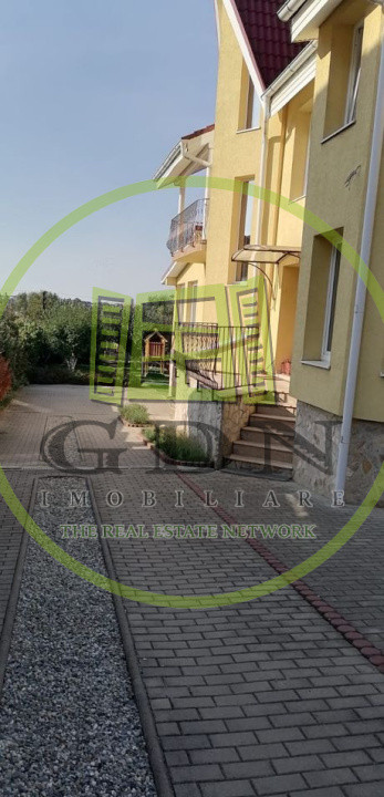 De închiriat vilă/suprafața utilă 360mp/ zona Tilișca Sibiu 