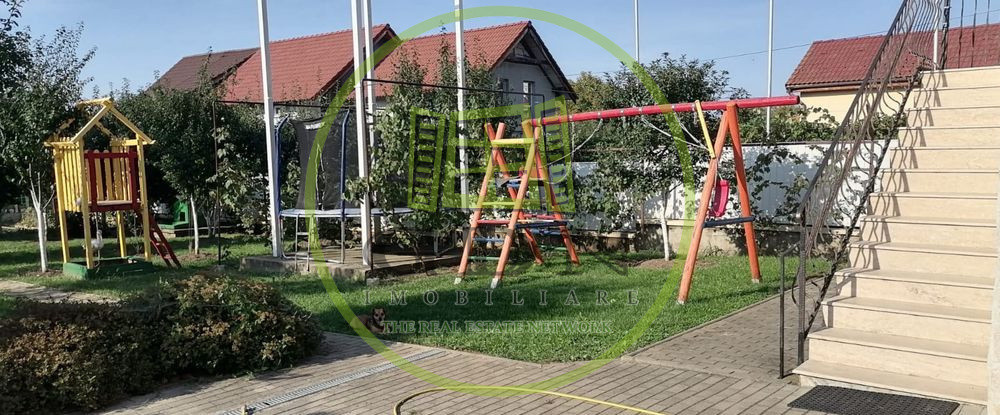 De închiriat vilă/suprafața utilă 360mp/ zona Tilișca Sibiu 